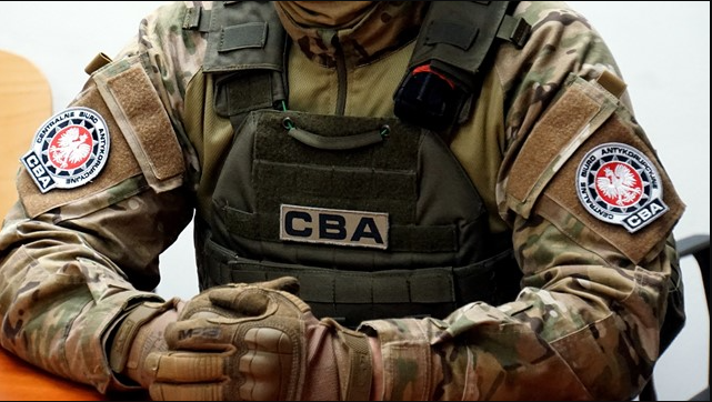 W Sejmie trwa obecnie debata nad projektem ustawy likwidującej CBA - Centralne Biuro Antykorupcyjne.

Funkcjonariusze z CBA wedle zapisów ustawy mają zostać przydzieleni do nowa jednostka w policji, a część kompetencji ma zostać rozdzielona pomiędzy ABW i KAS.

CBA miało