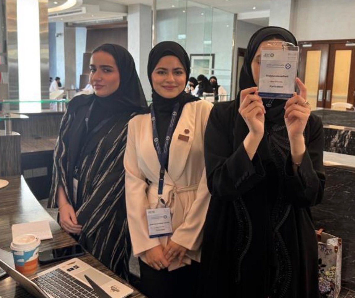 القطاع الصحي QU Health Sector tweet media