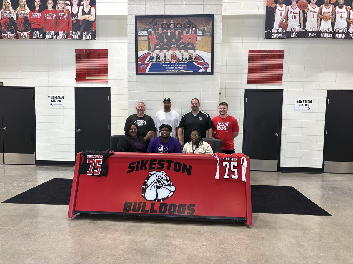 SikestonBulldogFootball tweet media