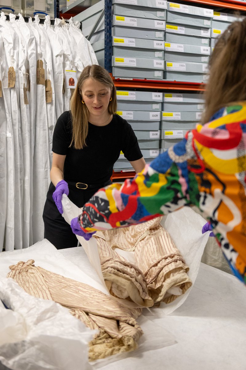 Fashion Museum Bath tweet media