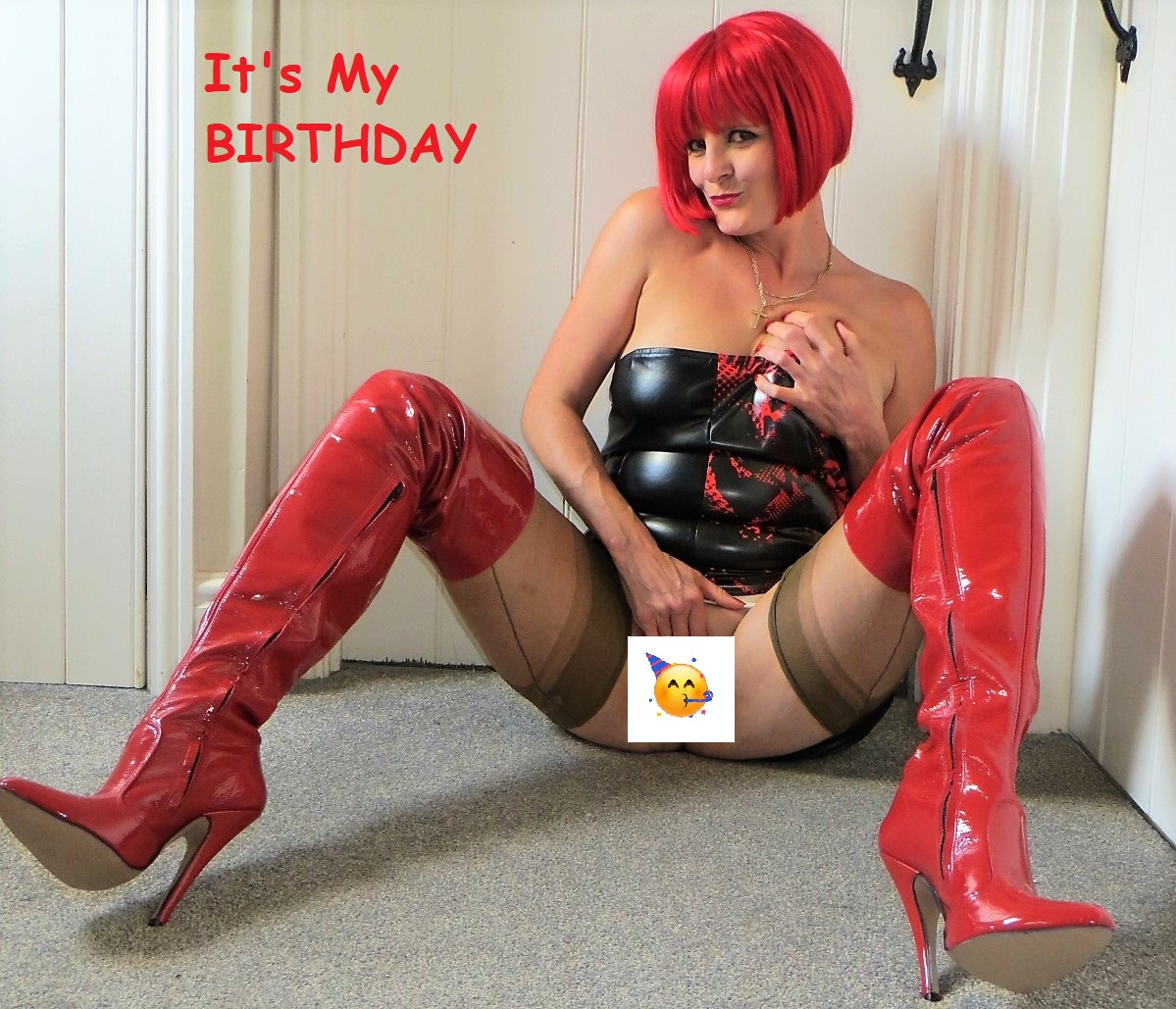 fetishbootsxxx tweet media