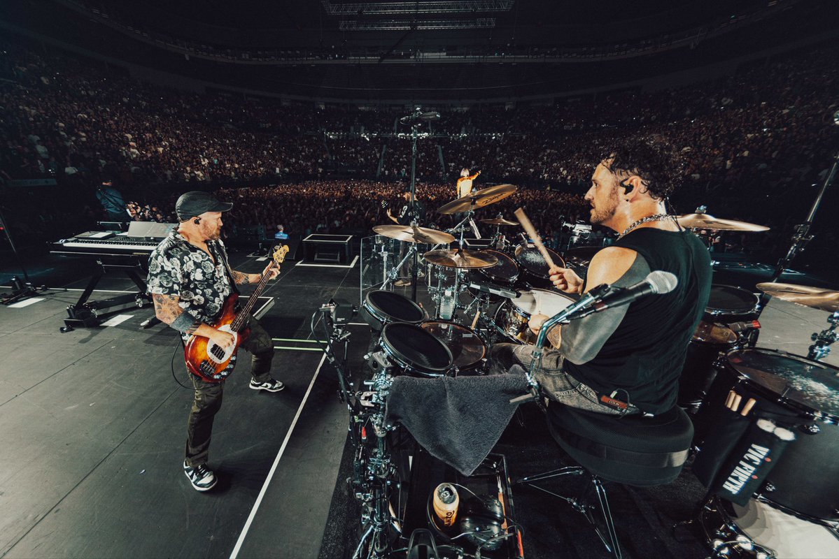 Dave Phoenix Farrell tweet media