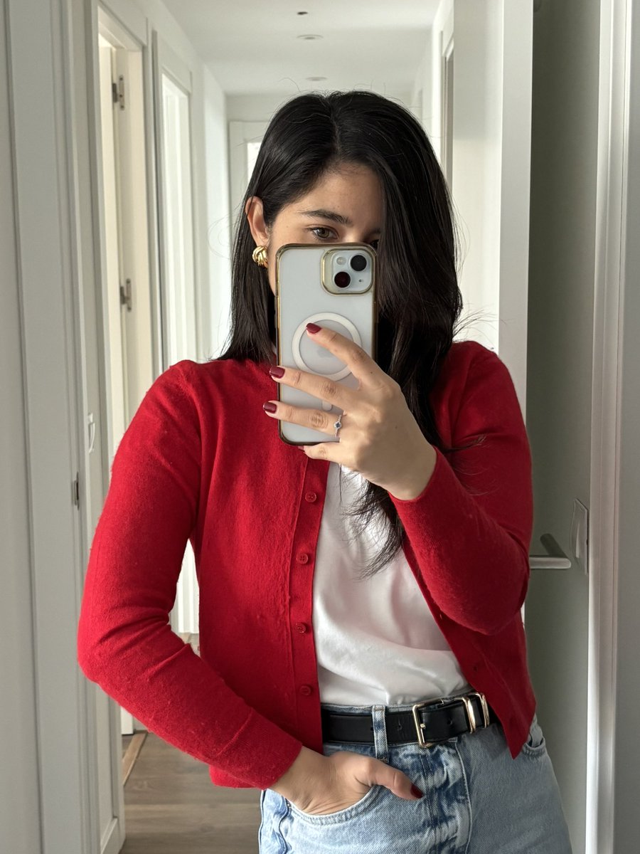 Alejandra tweet media