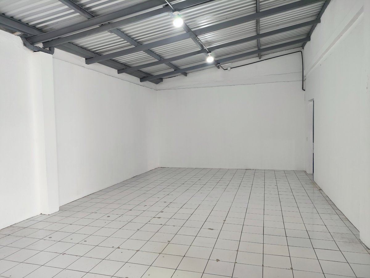 CitymaxFernanda's tweet photo. CityMax-Advance, Casa en Renta para Oficinas – Zona 9, 
Clave: PAC-008-02-26 | Precio: USD 3,920
Construcción: 355 m² | Terreno: 463 m² | Bodega: 120 m² | Frente: 17.50 m | Fondo: 26.00 m

Licda. Fernanda Posadas 
📧 f.posadas@citymax-adv.com
📱5630-9305 https://t.co/2ZhfM8HloU