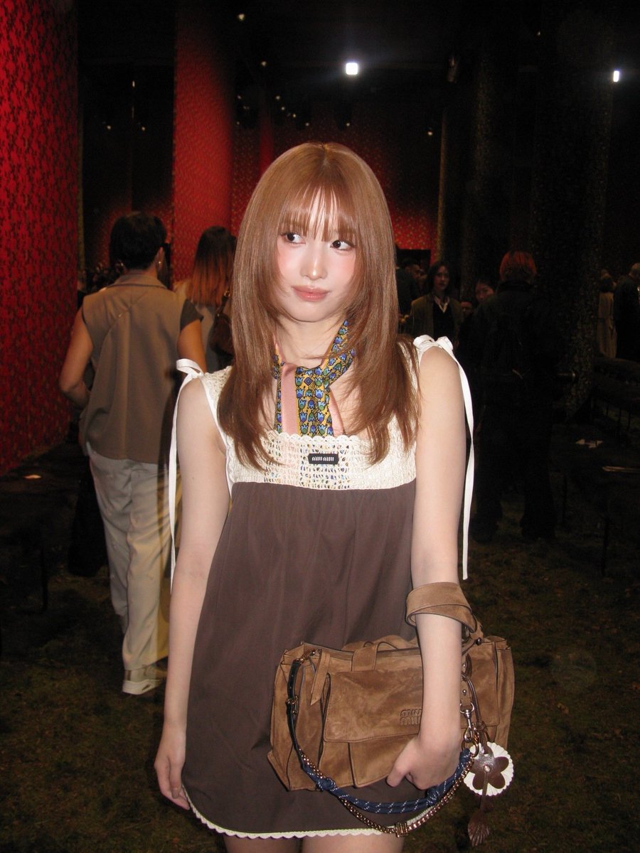 momo pics tweet media