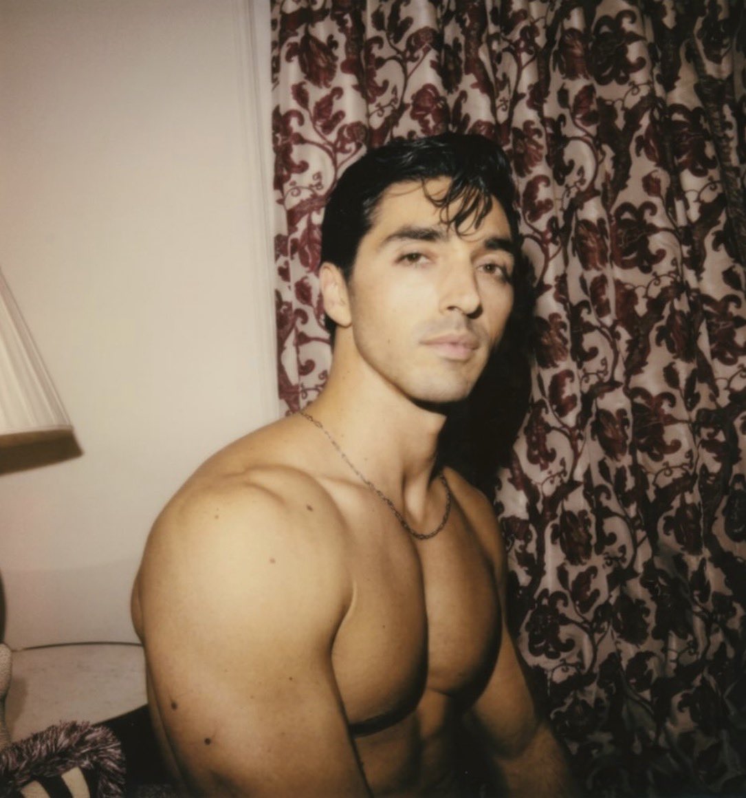 PopCrave's tweet photo. Taylor Zakhar Perez stuns in new photo. https://t.co/7lxdOr4hSg