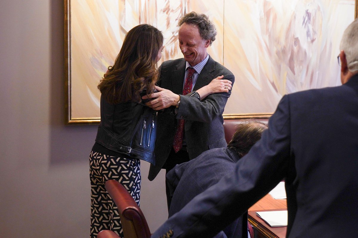 Cortes de Aragón tweet media