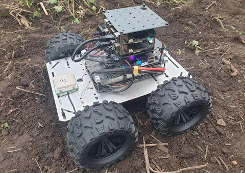 adafruit's tweet photo. Designing an open Agriculture robot for researchers and farmers

https://t.co/UscQdJYSwP https://t.co/7otLXuqjOU
