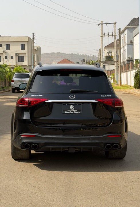 CΗΔPL!N tweet media