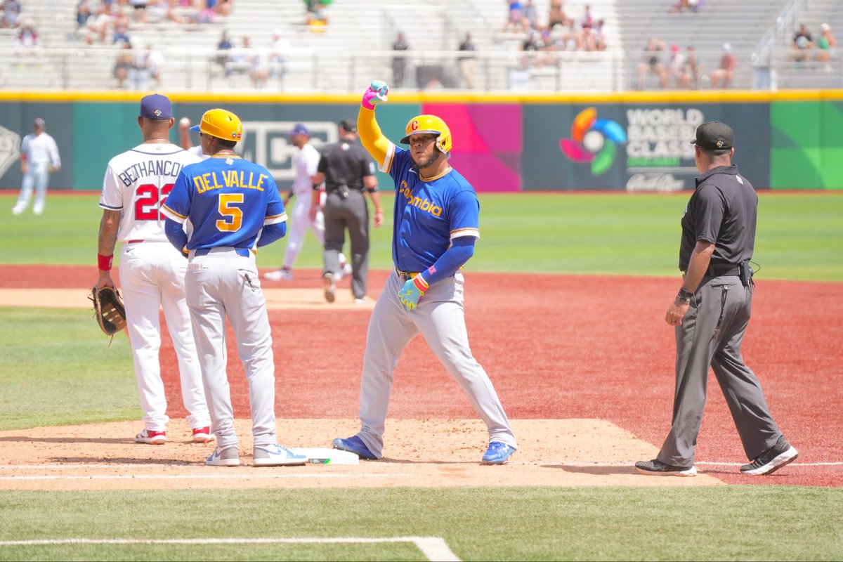 Federación Colombiana de Béisbol tweet media