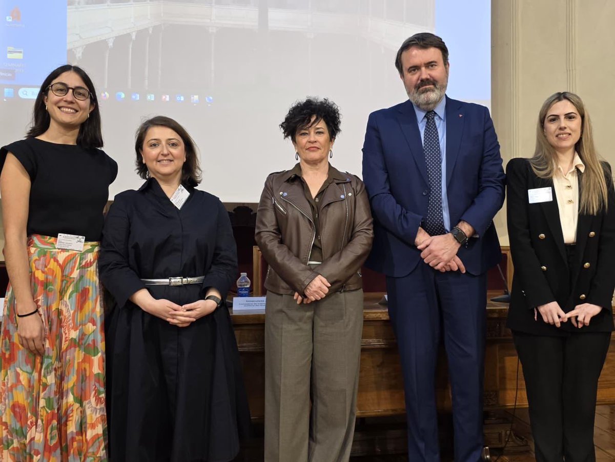 CoE_children's tweet photo. Strengthening coordinated responses to violence against children in Spain.

In Pamplona, 64 representatives from 16 🇪🇸  regions shared progress, tools &amp; practical experience in implementing the #Barnahus model and visited the 🆕 Navarra Barnahus.

More 👉 https://t.co/khfqQ1nnm1 https://t.co/4TgI0Uxgk3