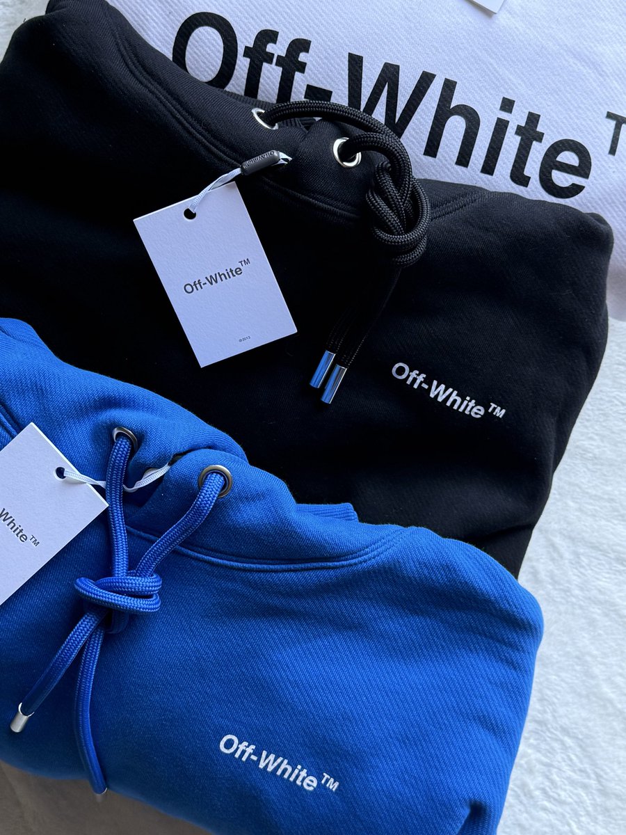 JustFreshKicks tweet media