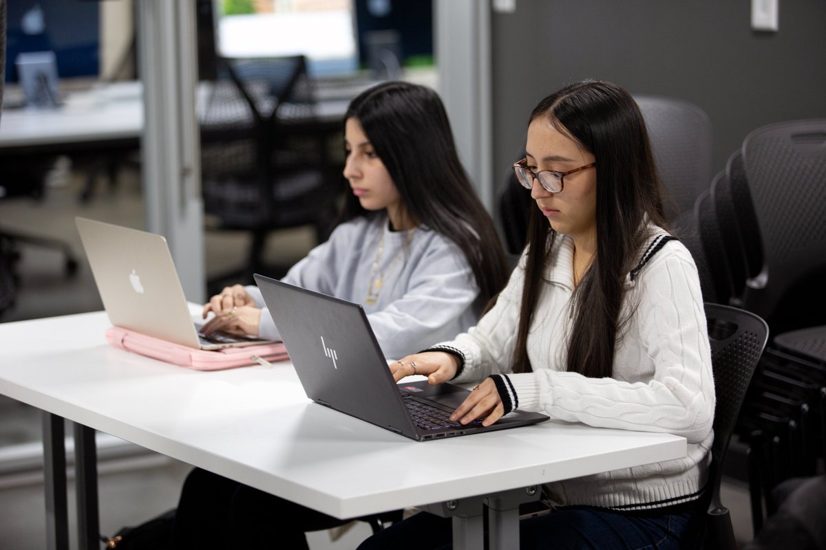 UTA Libraries tweet media