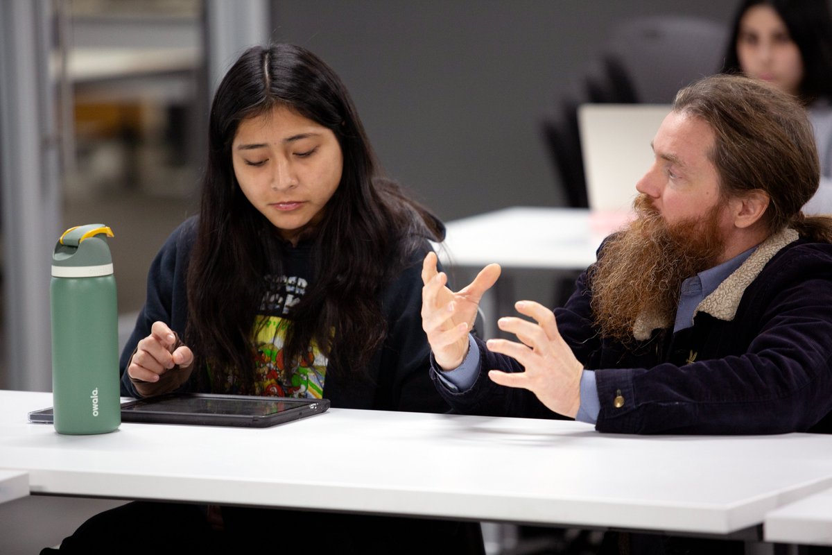 UTA Libraries tweet media