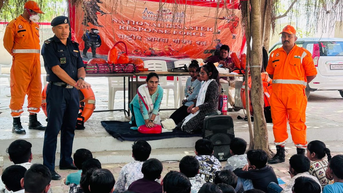 06 NDRF VADODARA tweet media