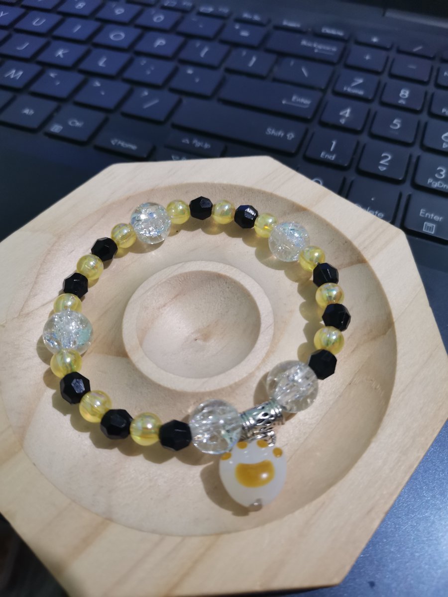 Em.Pire Creates tweet media