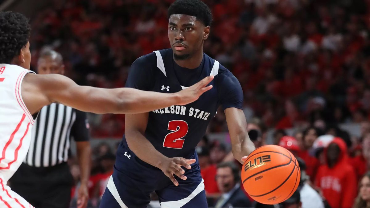 Holmes Men’s Basketball 🏀 tweet media