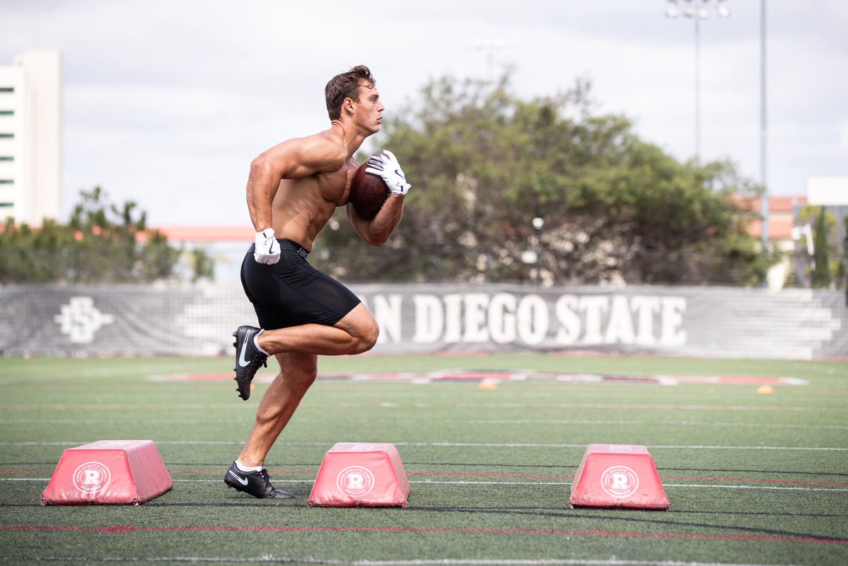 San Diego Football tweet media