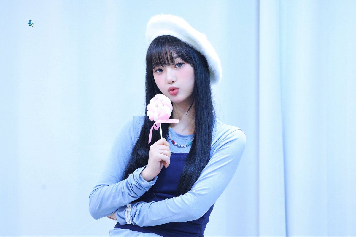 us_p_q's tweet image. 251207

#시안 #SIAN
#유스피어 #USPEER