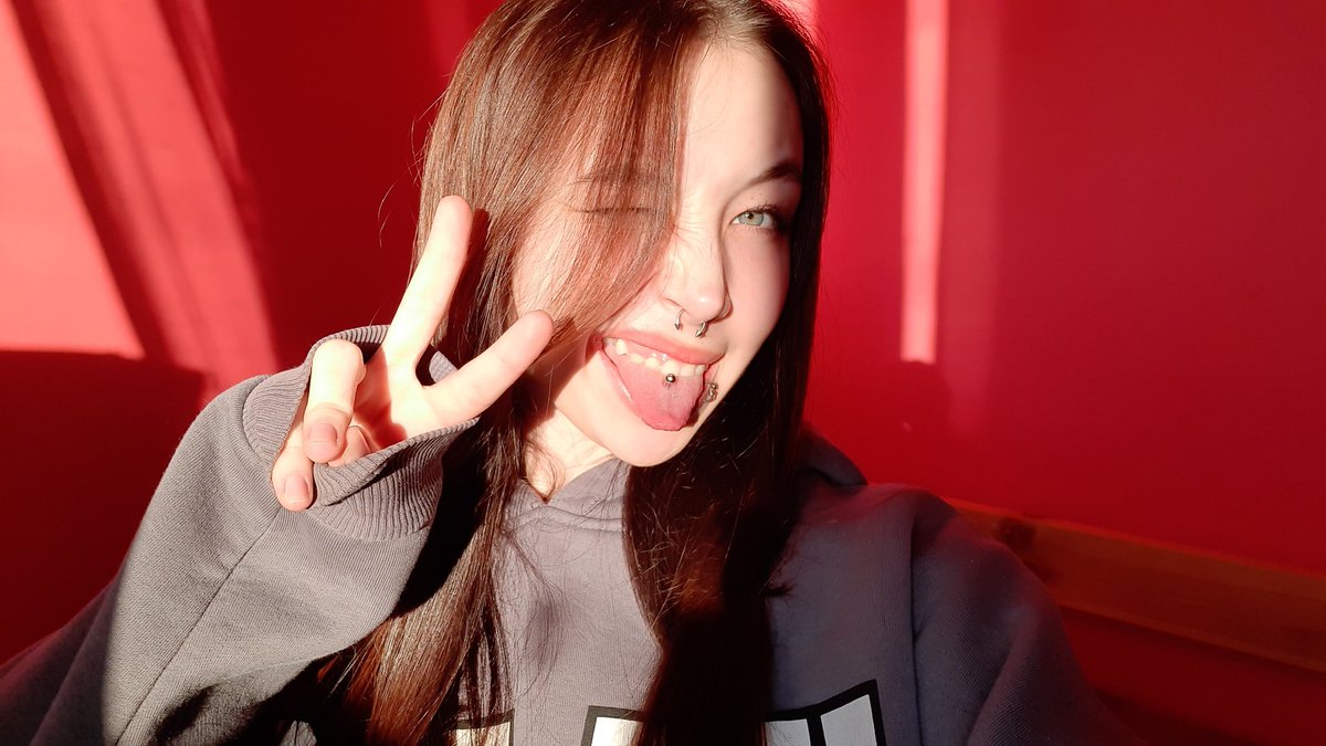 кіт🐈 tweet media