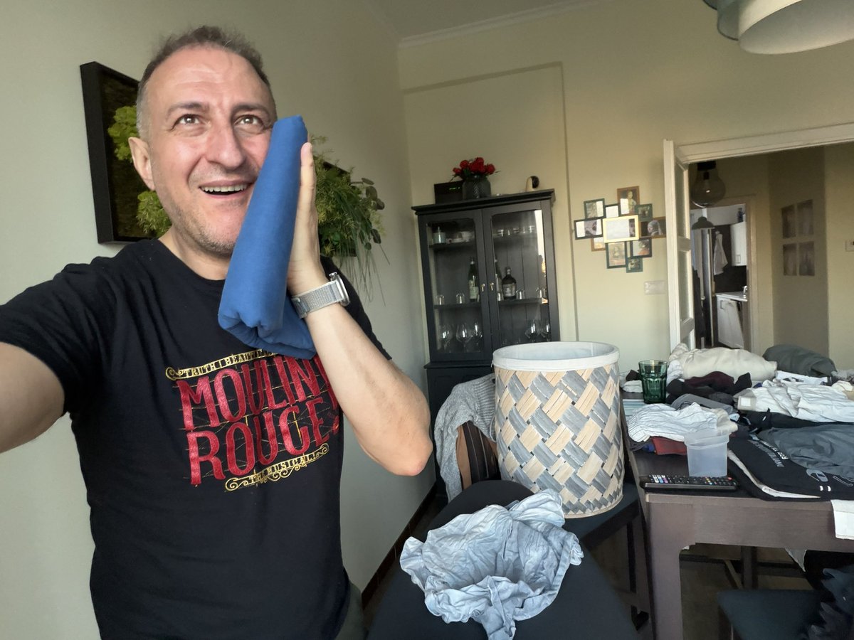 Mauro Casciari tweet media