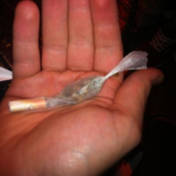 batmanwhoiswoke's tweet photo. BREAKING: Scarecrow rolls horrible joint, asked to reflect and grow https://t.co/5uOyJuIkmk