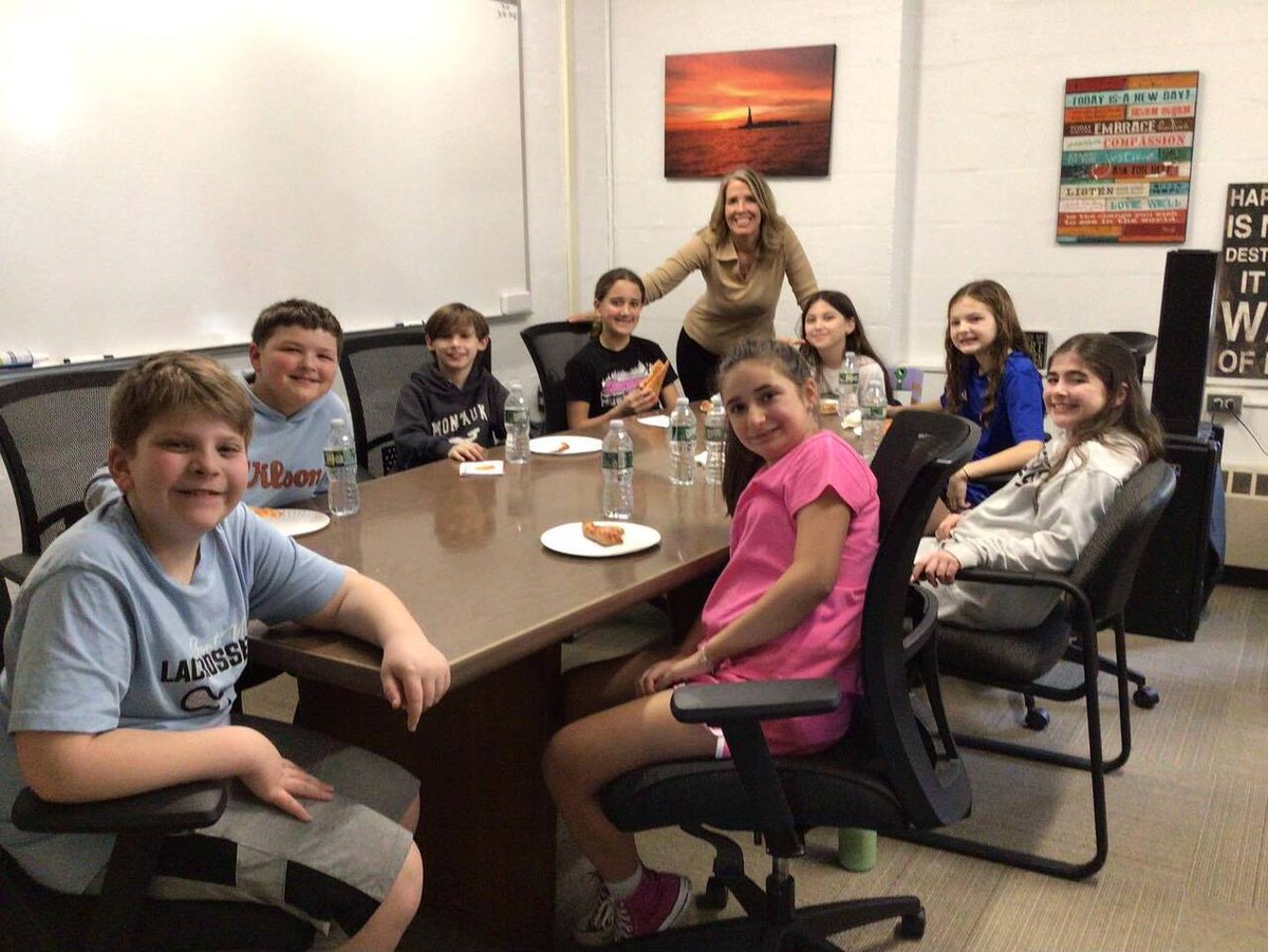 Jennifer Thearle tweet media