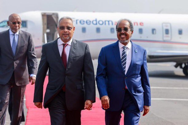 SONNALIVE's tweet photo. President @HassanSMohamud arrived in Djibouti for a working visit. During his stay, the President will hold bilateral talks with his counterpart, President @IsmailOguelleh of the brotherly republic of #Djibouti.  #Somalia https://t.co/NTwzkARC9j