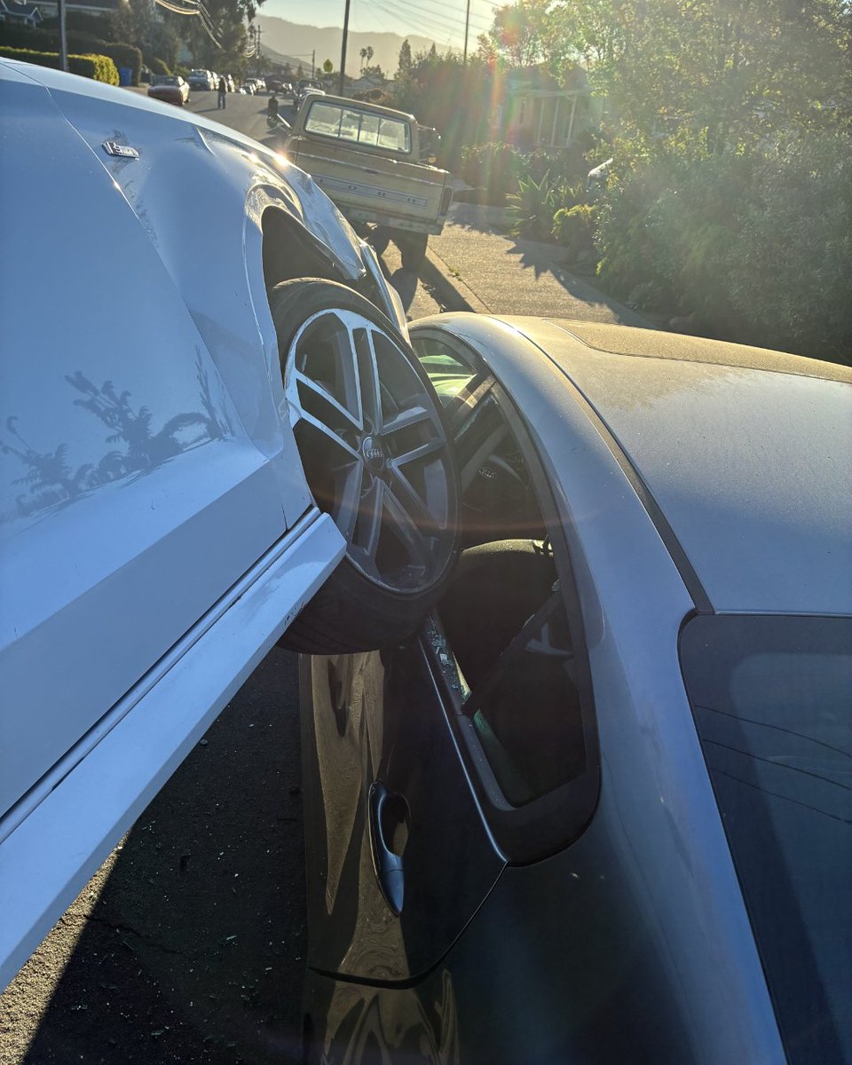 San Luis Obispo Police Department tweet media