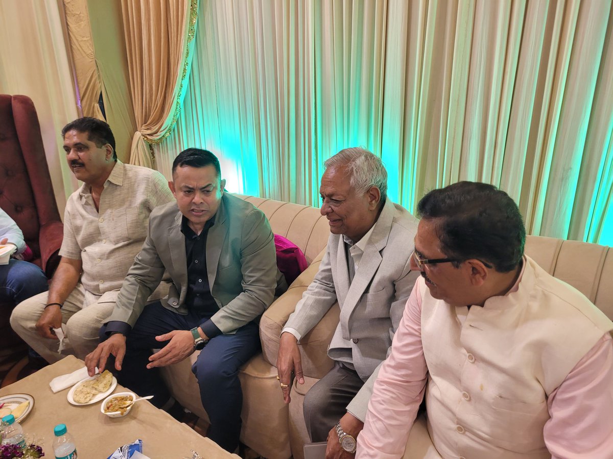 आज उत्तरी दिल्ली नगर निगम के पूर्व महापौर श्री जयप्रकाश (जेपी) जी की सुपुत्री के विवाह समारोह में सम्मिलित हुआ। इस शुभ अवसर पर नवदंपत्ति को सुखमय, समृद्ध एवं उज्ज्वल वैवाहिक जीवन के लिए हार्दिक शुभकामनाएँ एवं आशीर्वाद प्रदान किया।