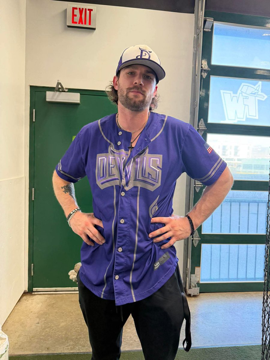 260Dugout's tweet photo. Who are the Fort Wayne Devils? You’ll find out next week! #260Dugout https://t.co/bHSgKnhiOo