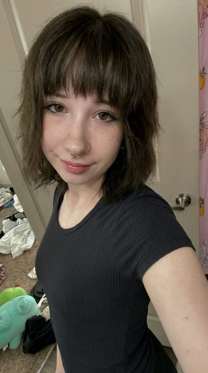 marci ✶ tweet media