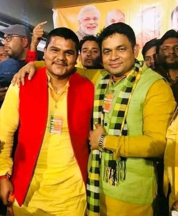 भारतीय जनता युवा मोर्चा मैनपुरी के पूर्व जिलाध्यक्ष व ब्रज क्षेत्र के क्षेत्रीय उपाध्यक्ष गौतम ठाकुर को जन्मदिन की हार्दिक बधाई एवं शुभकामनाएं । हम आपके यशश्वी जीवन की ईश्वर से प्रार्थना करते हैं।💐🎂