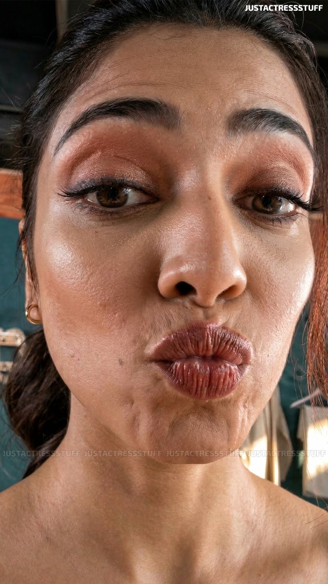 Just Actress Stuff tweet media