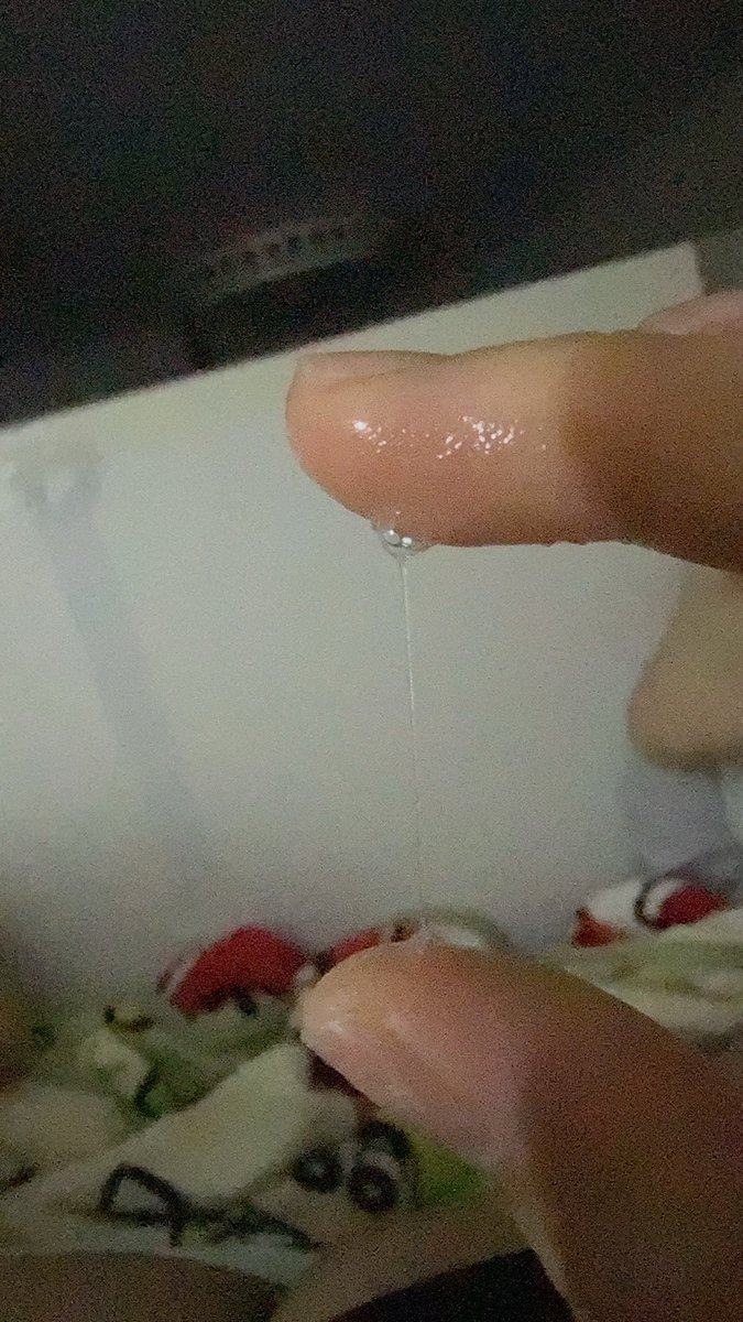 Yu_040118's tweet photo. 好色把毛毛都剃了 #好色 #骚货 #女大 https://t.co/heoIIYbeSt