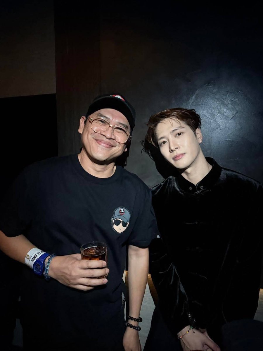 Nannitchapa's tweet photo. พี่แจ็คทั้ง 2 ของผม กรี้ดดดด 🤩
#Jacksonwang 
#แจ็คเดอะโกส https://t.co/G1Ud3DnD13