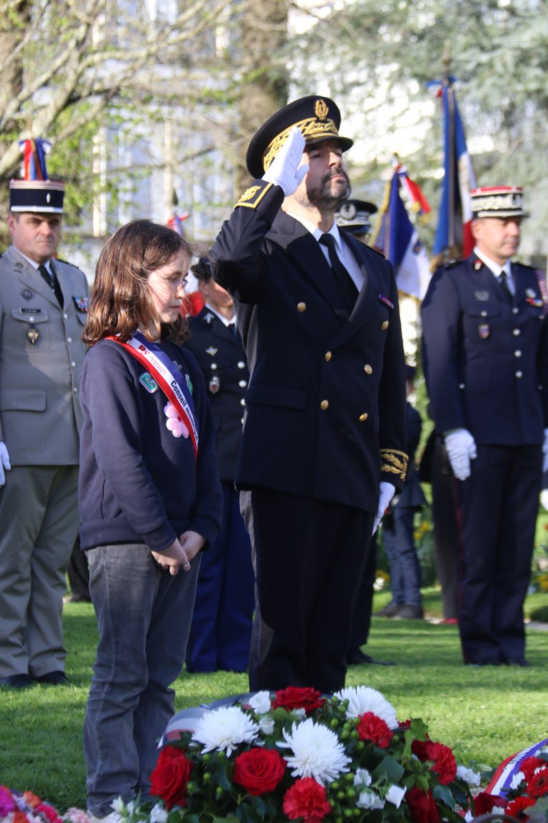 Image de Préfet de la Vendée - 🕊️ 11 mars | Journée nationale d’hommage aux victimes du terrorisme

Cérémonie en hommage aux #vict