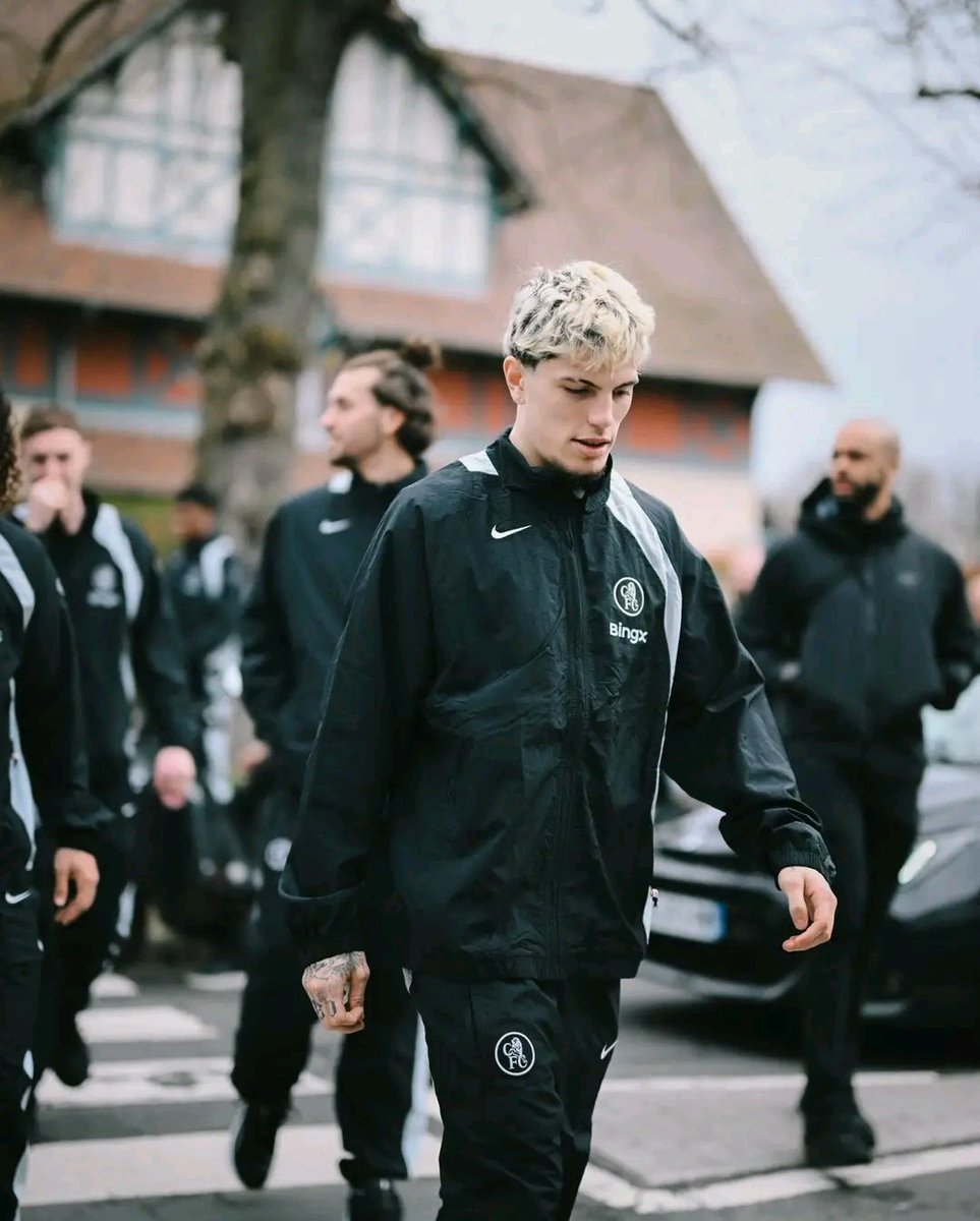 Chelsea Africa tweet media