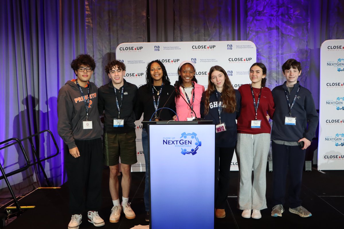 Close Up Washington tweet media