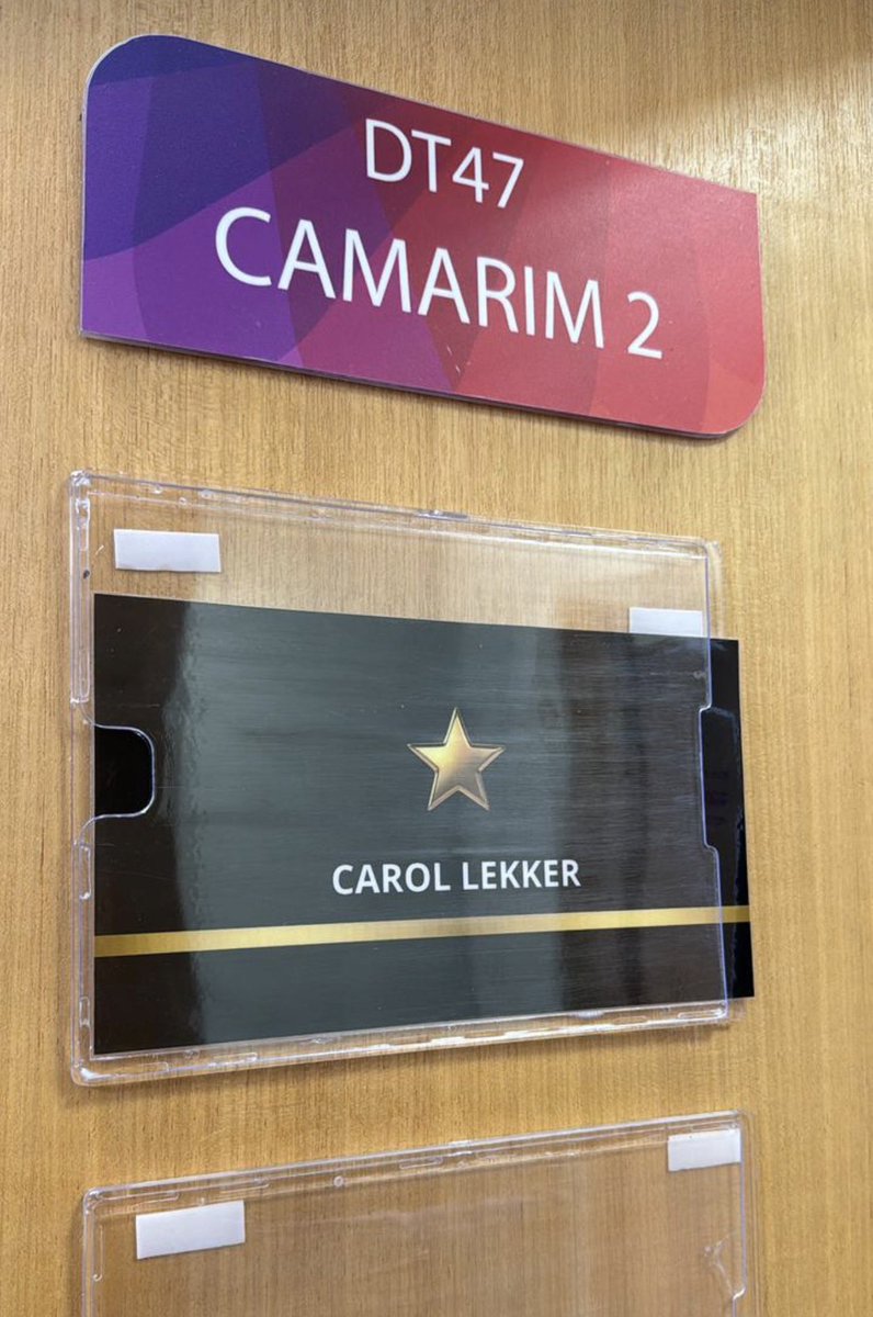 Carol Lekker 🪭 tweet media