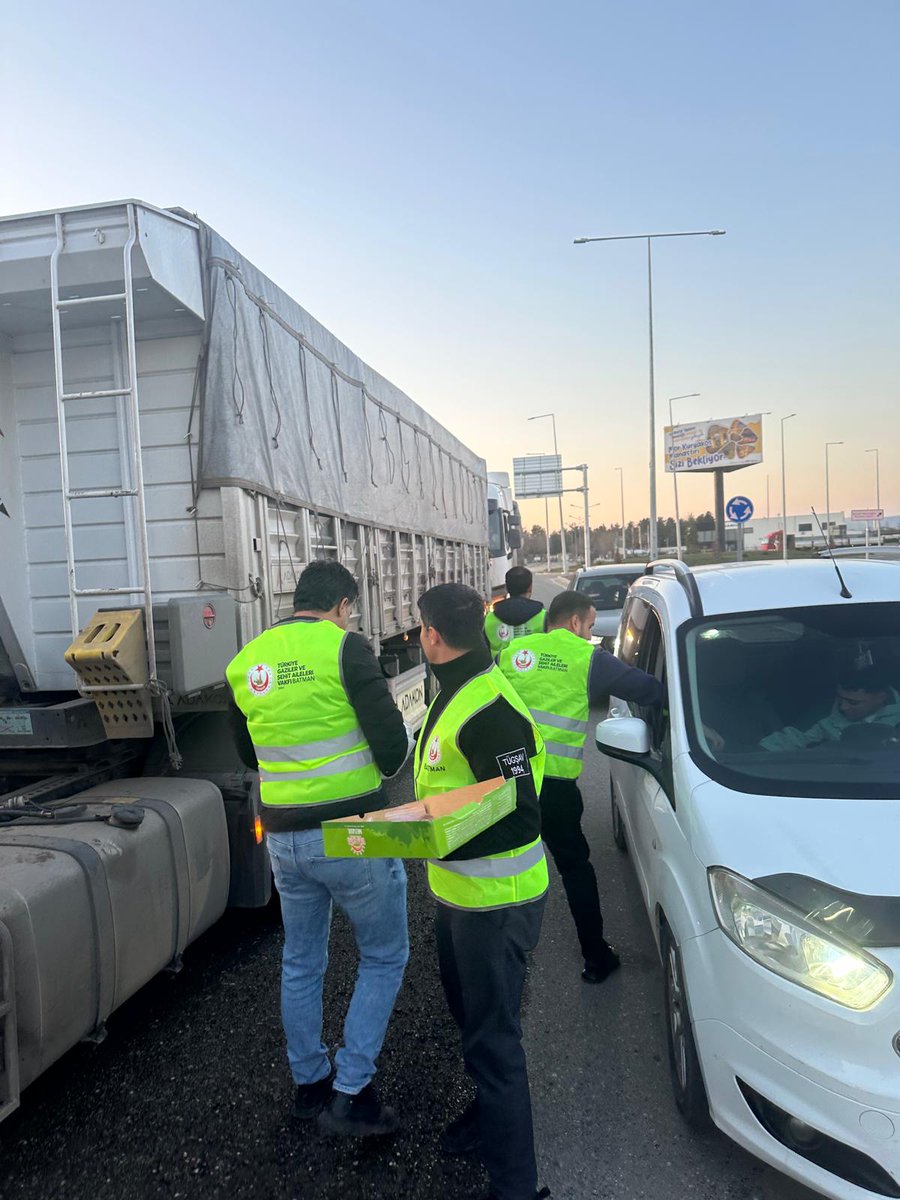 TÜGŞAV BATMAN tweet media