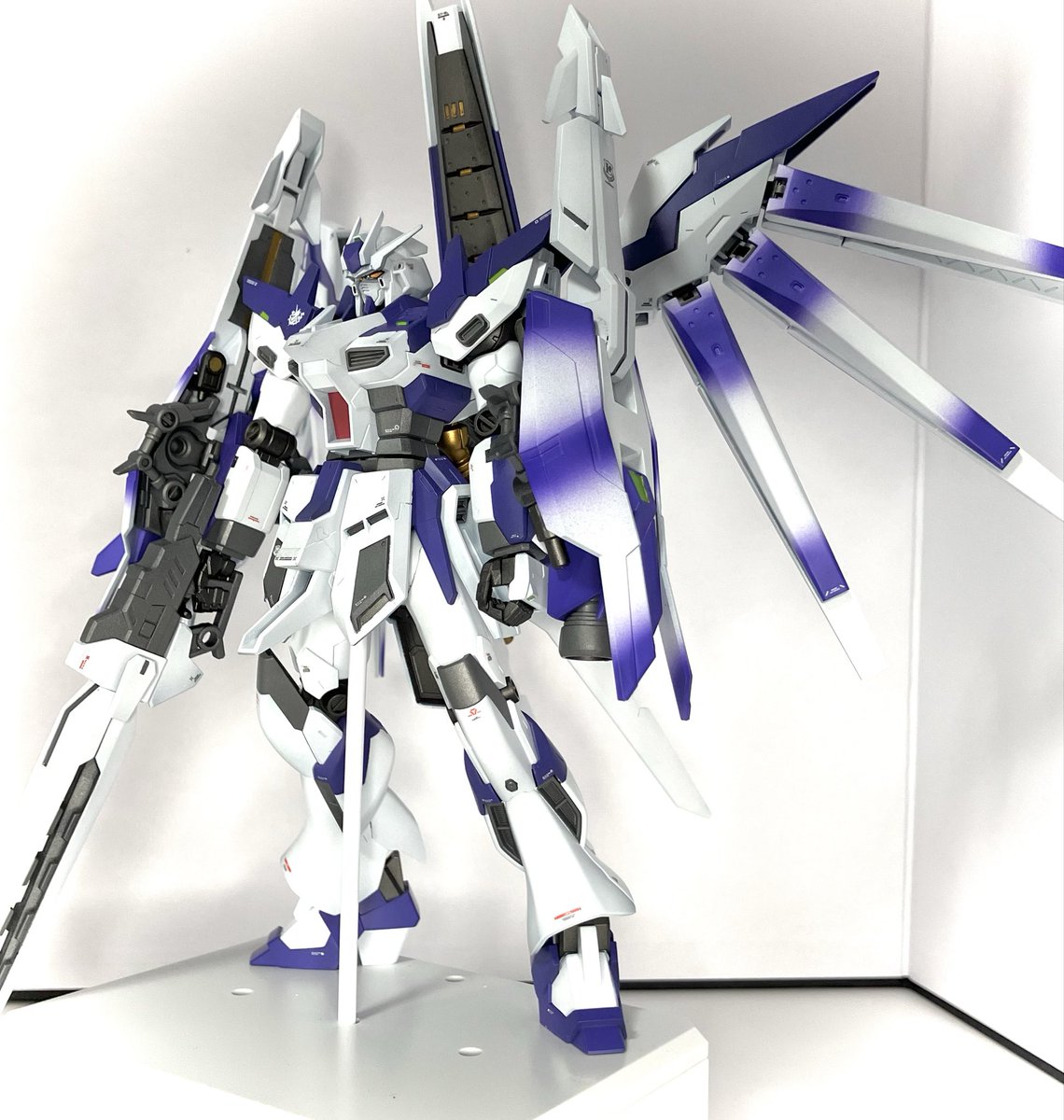 RT @1r2bIWcz8uT3Ohc: 深夜に完成ポストです。 Hi-νガンダムヴレイブに RT @1r2bIWcz8uT3Ohc: 深夜に完成ポストです。 Hi-νガンダムヴレイブに