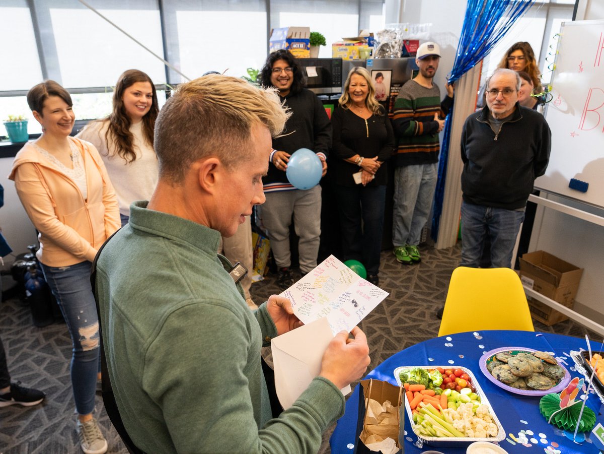 Ryan Leckey tweet media