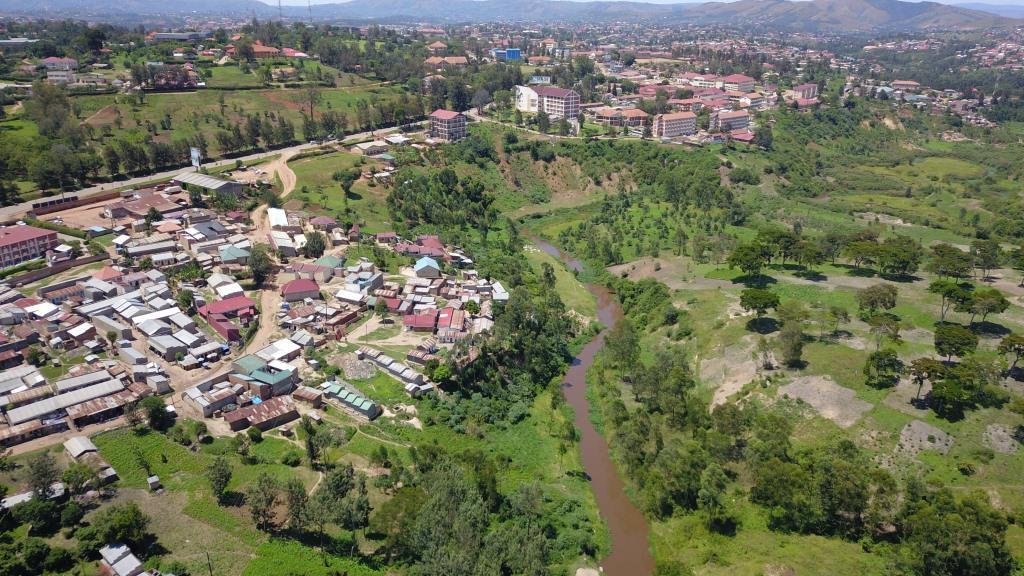 AgandiCodes's tweet photo. Mbarara city is cool. https://t.co/BdZ7ZP7xTc