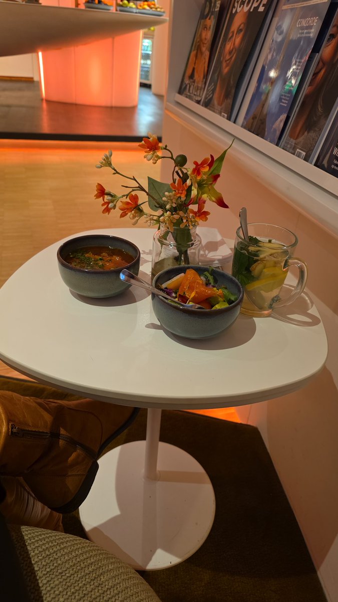 ~MiladySaintlawrence~flymetoyou ✈️ activated! tweet media