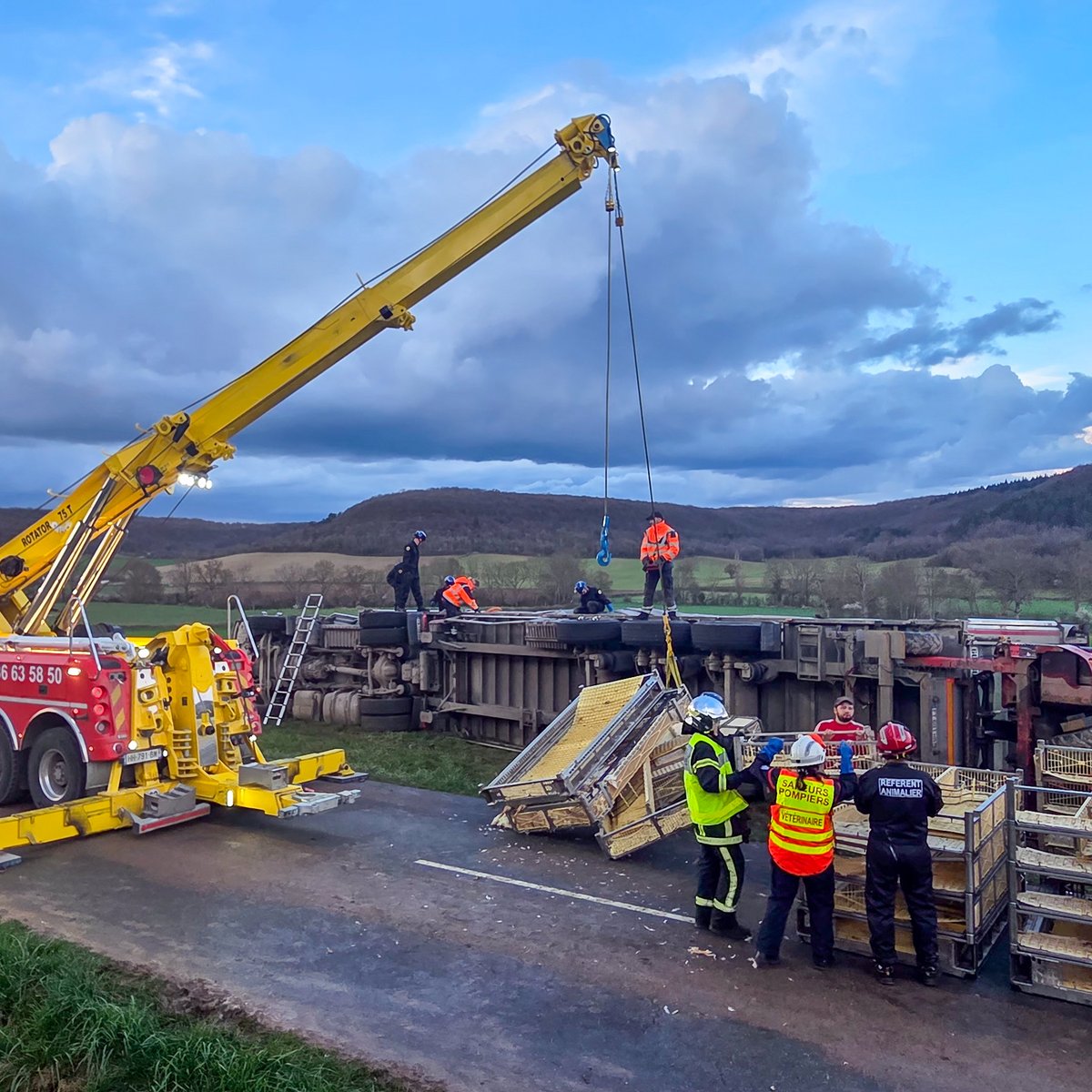 Sapeurs-Pompiers de la Nièvre tweet media