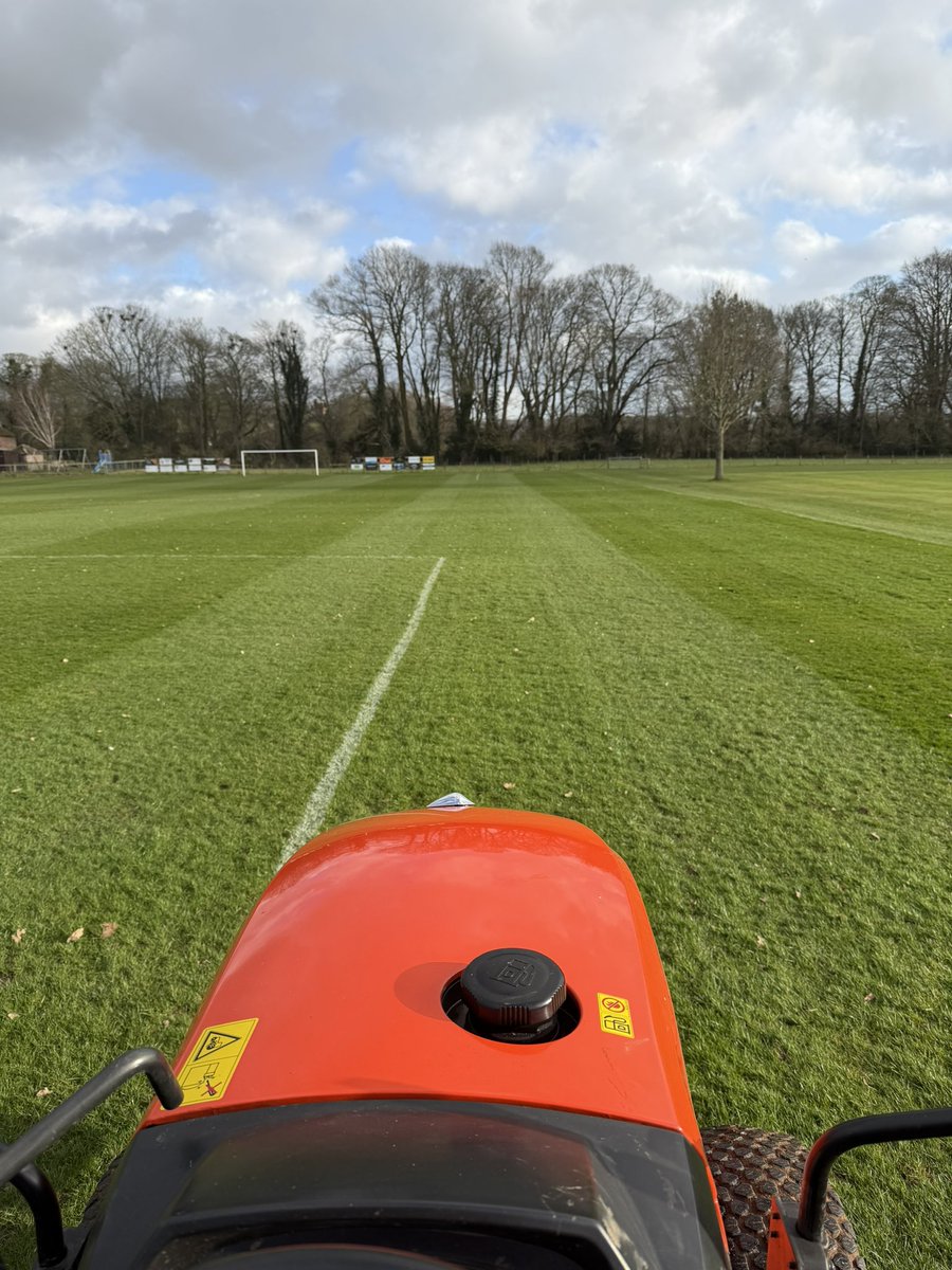 Tom Banks tweet media