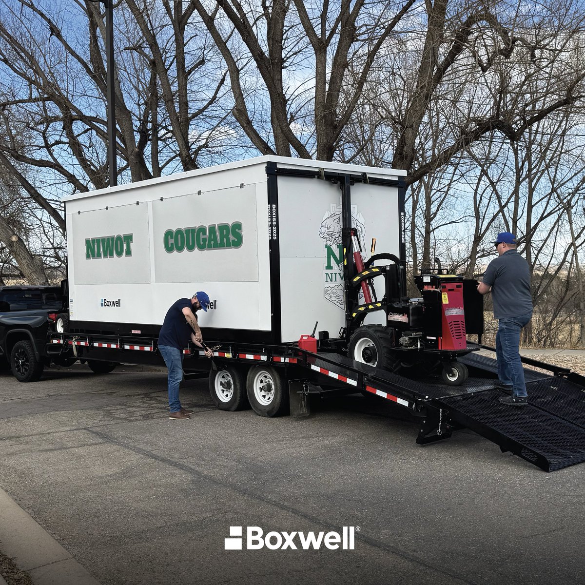 BoxwellStorage's tweet photo. Delivery day for the Niwot Cougars. This custom Boxwell unit will serve as a new concessions stand for Niwot High School. Proud to support our local community! @niwotathletics 
.
.
.
#SelfStorage #storage #portablestorage #StorageSolutions #Boxwell #CommunityImpact https://t.co/VmbzjOEDTs