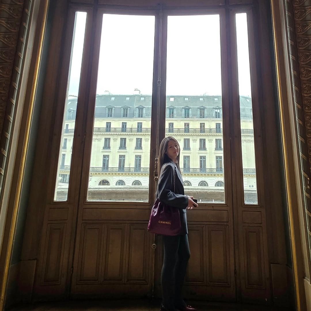 rora pics tweet media