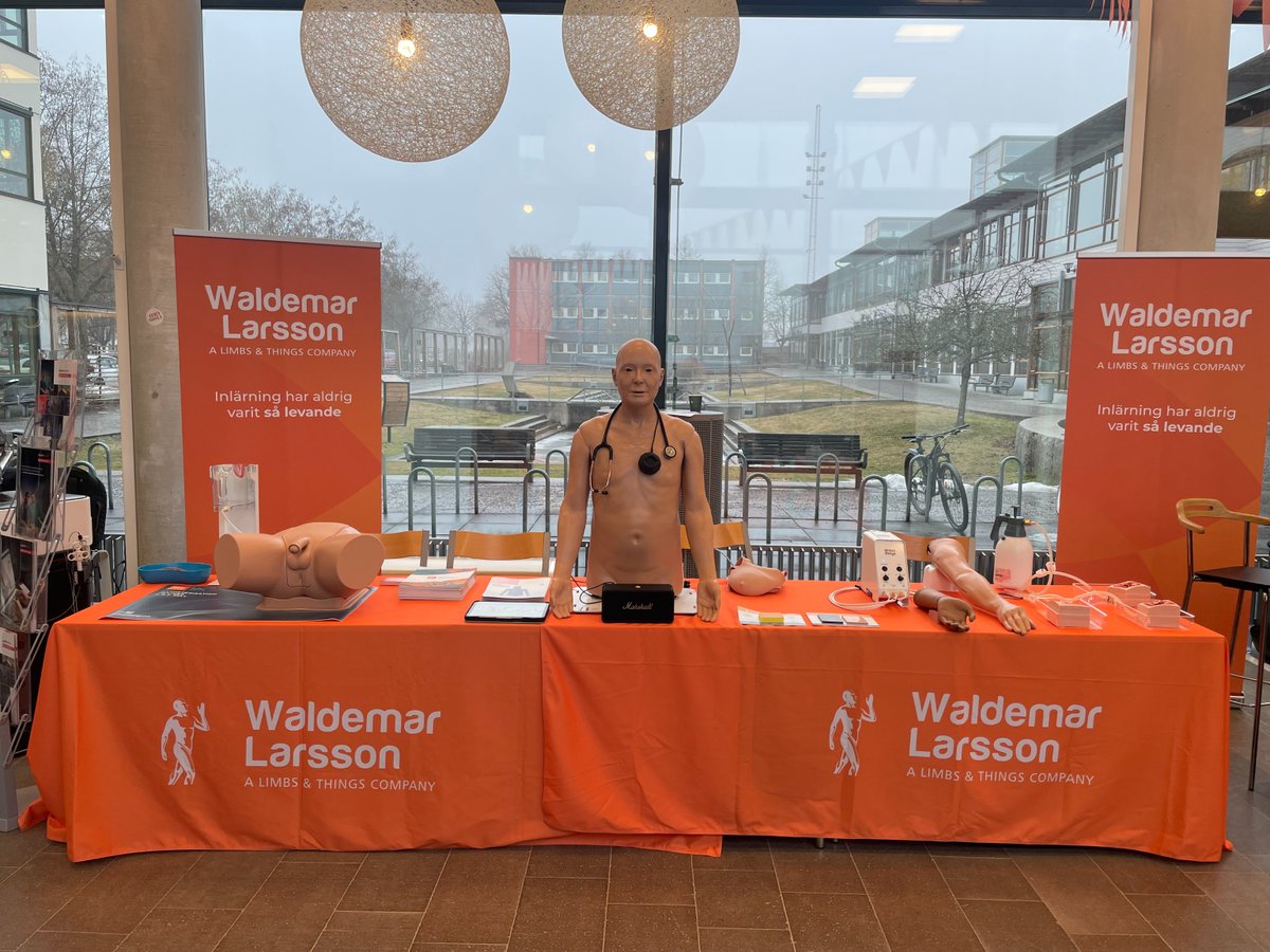 Limbs & Things tweet media